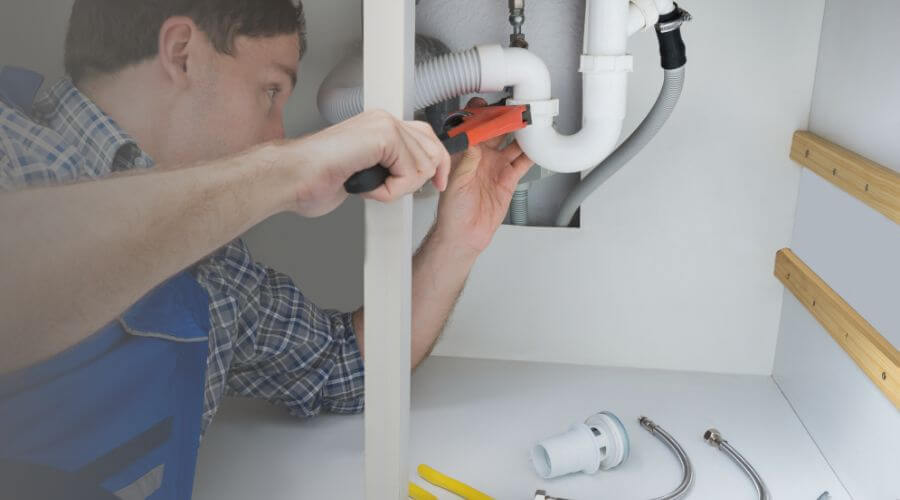 Professional emergency plumbing in Lebo, KS